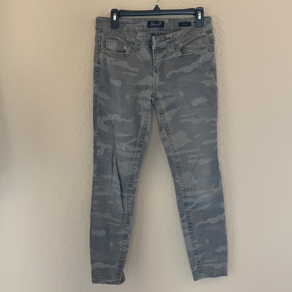 Seven7 Jeans